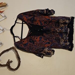 🏵Angie Cold-Shoulder Blouse 🏵